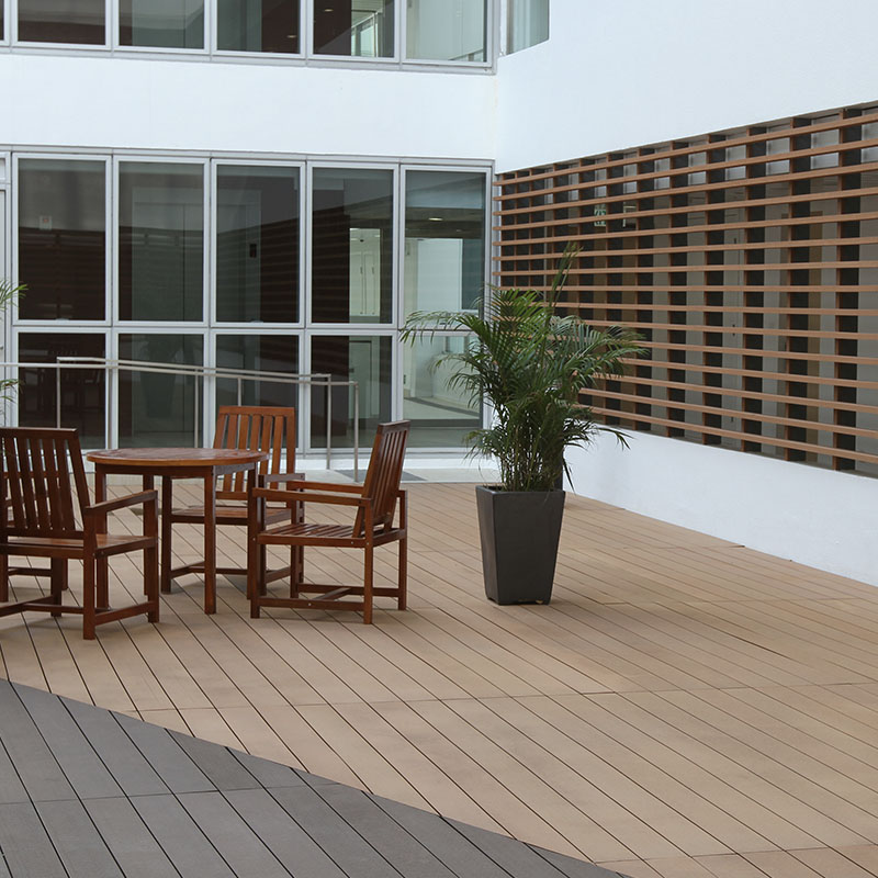 Hot Sale Outdoor WPC Solid Decking